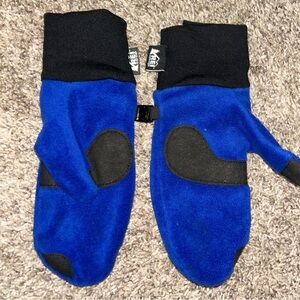REI Kids Blue and Black Mittens Sz L